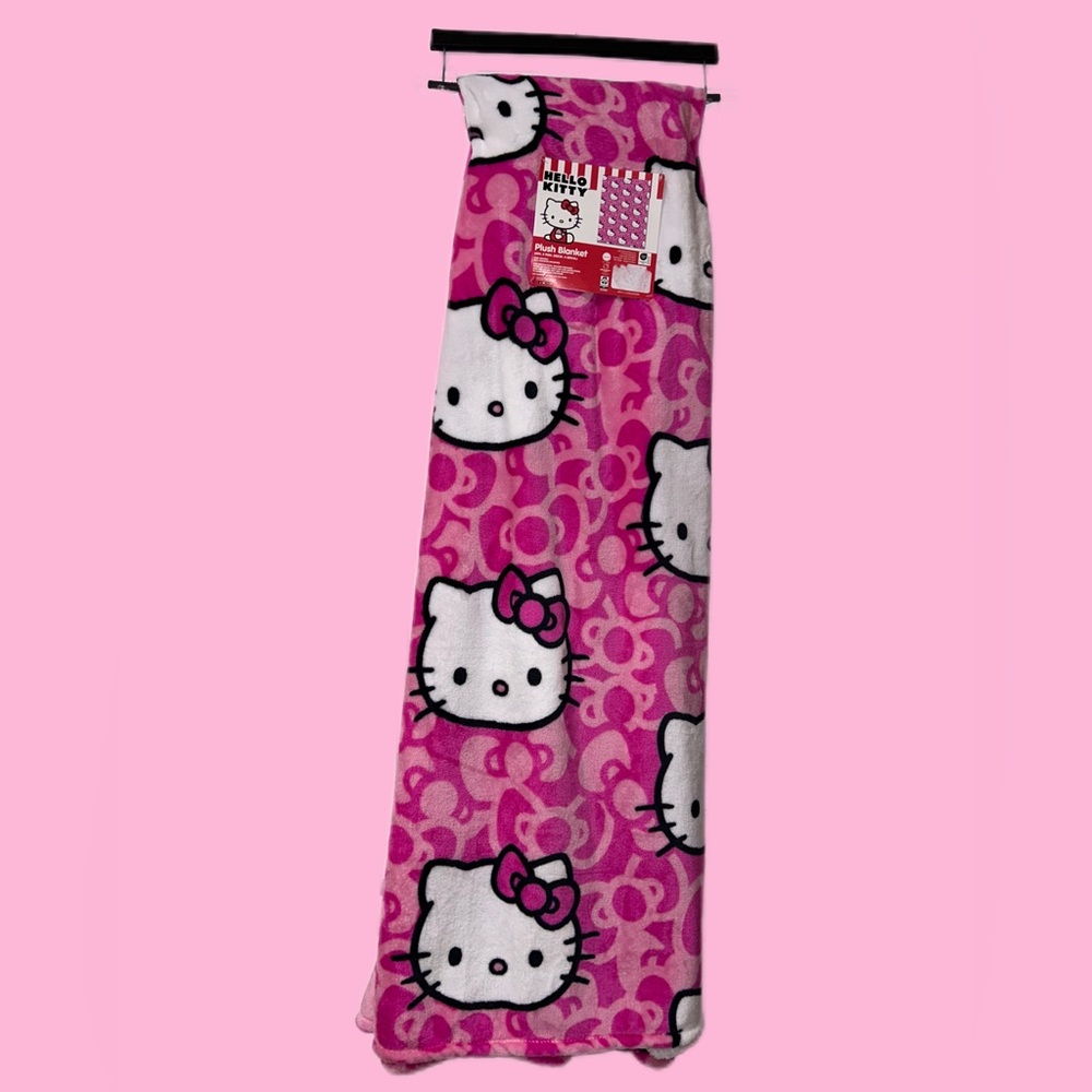 Hello Kitty PINK bow blanket rare